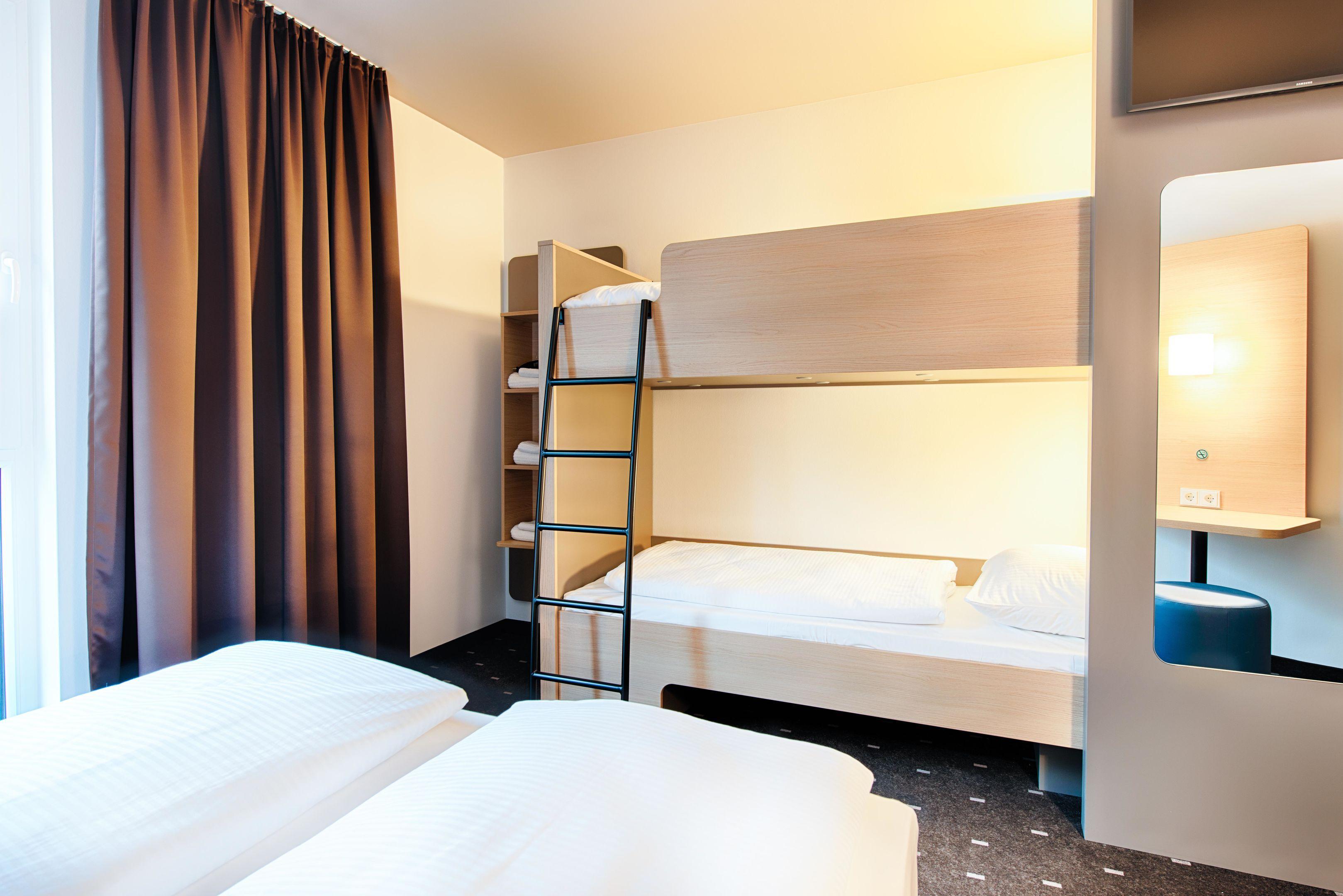 B&B Hotel Rostock City-West エクステリア 写真