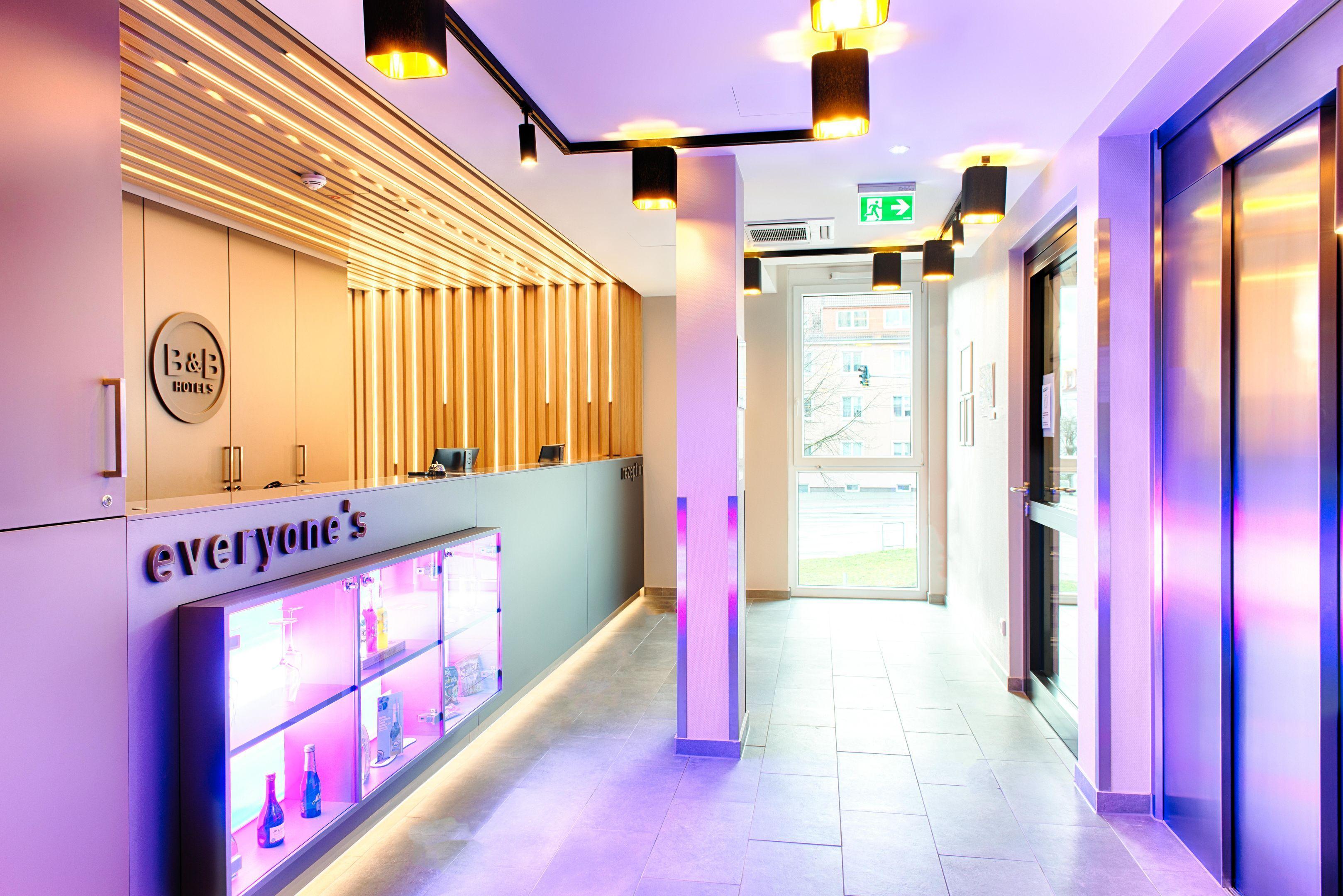 B&B Hotel Rostock City-West エクステリア 写真